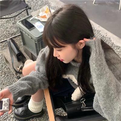 银色悬崖